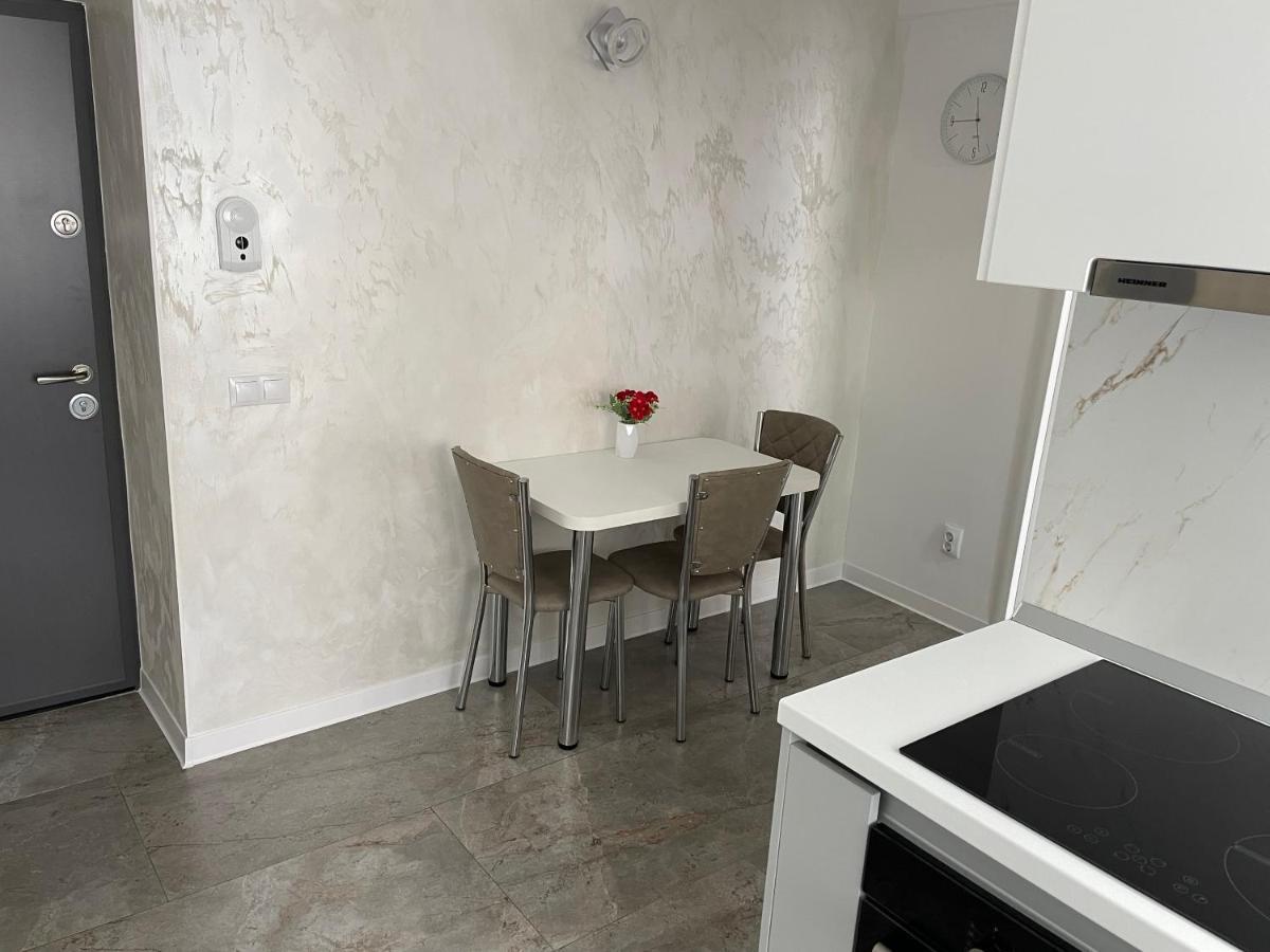 Luxury Apartment Sibiu Bagian luar foto
