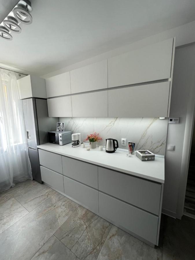 Luxury Apartment Sibiu Bagian luar foto