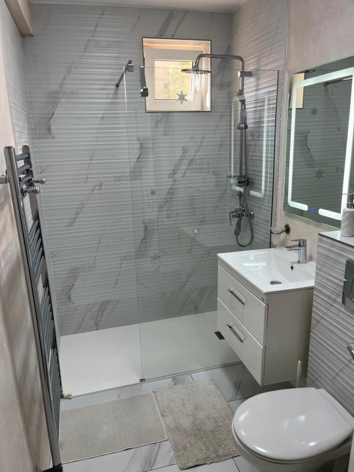 Luxury Apartment Sibiu Bagian luar foto
