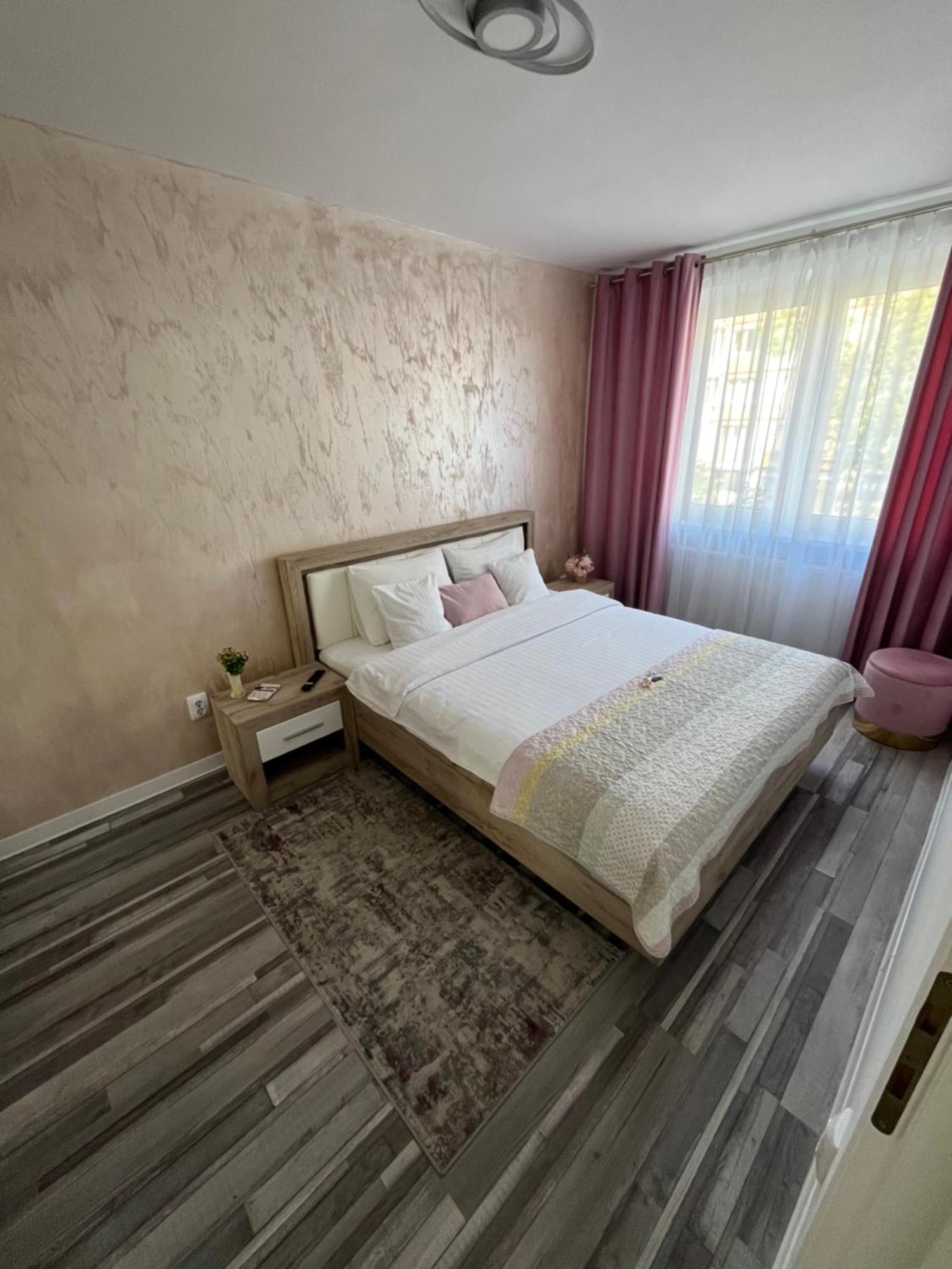 Luxury Apartment Sibiu Bagian luar foto